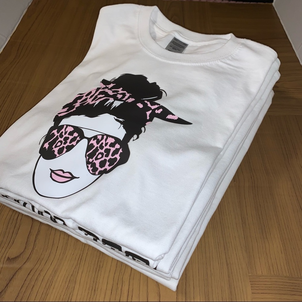 Momlife T-shirt
